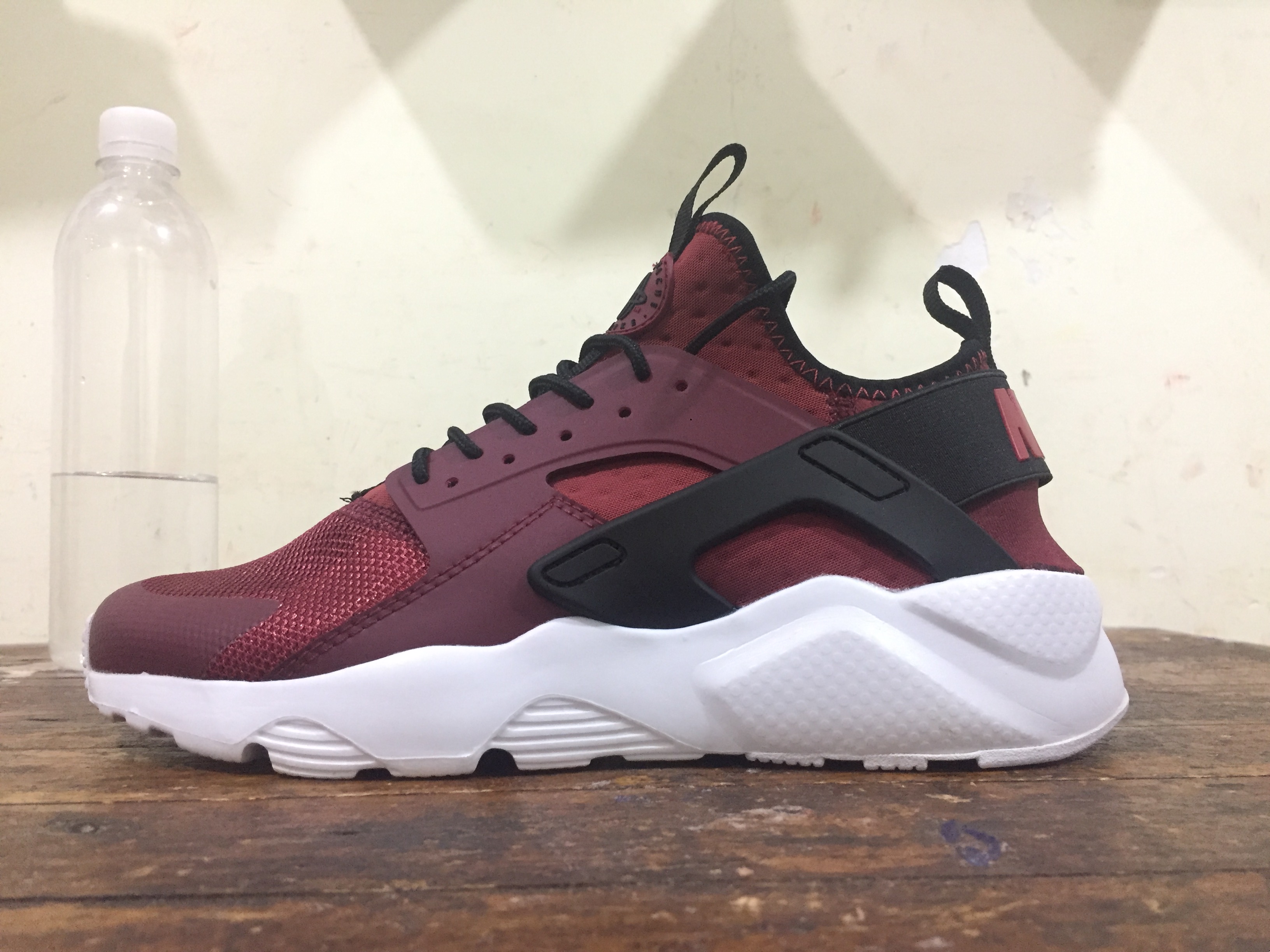 Re Ultra 12 Air Am end Nike Wine Huarache 00 Run 1232021 qxS1fAO