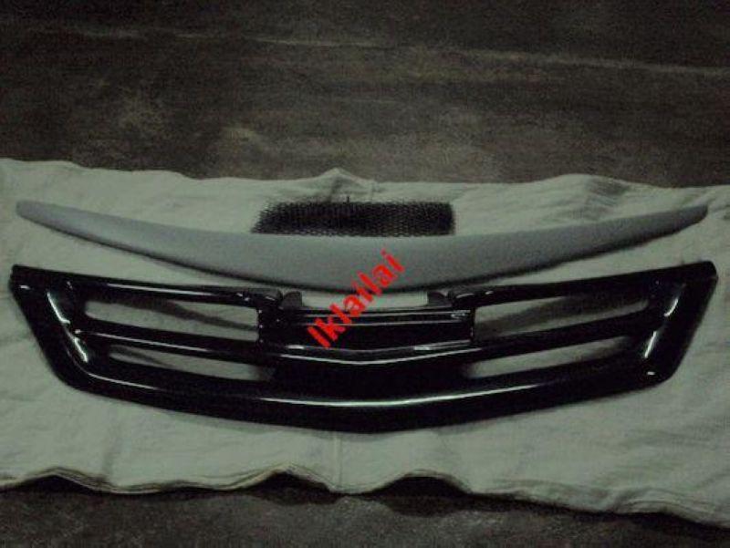 Nissan Latio Impul Front Grille & Front Lower Spoiler [ABS & Painted]
