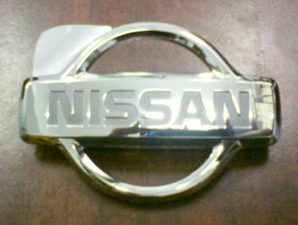 Nissan Vanette C22 Front Grille Emblem
