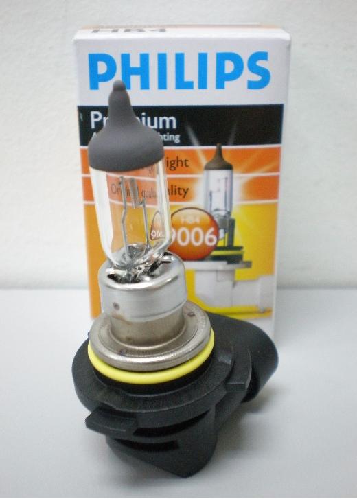 *ORIGINAL* Philips Premium 9006/HB4 Halogen Bulb (30% more light)