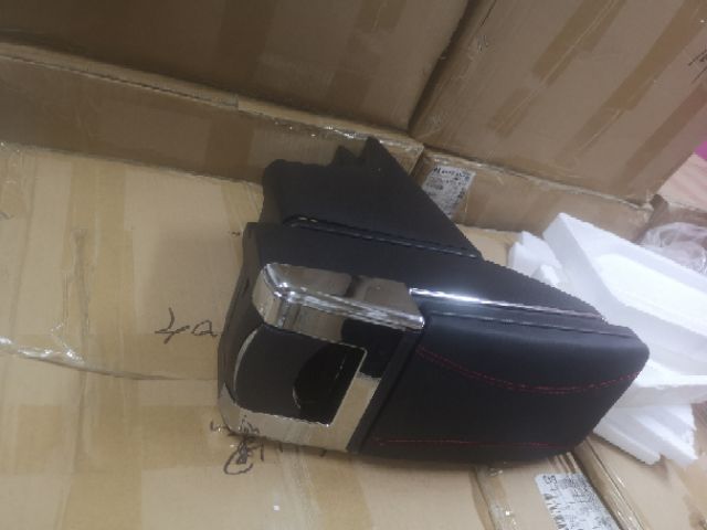 Perodua Myvi 2018 Armrest (Non-USB)