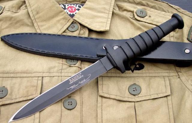 Rambo 1 - Hibben Limited Edition Camping Survival Hunting Knif15