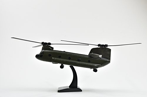 New Ray 1//60 Boeing CH-47 Chinook