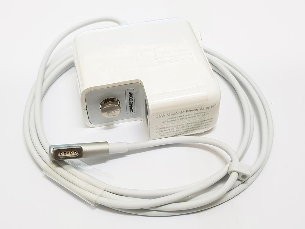 Apple magsafe iphone 13 pro. MAGSAFE iphone 12. MAGSAFE 45w Power Bank. MAGSAFE 2011 vs. MAGSAFE Charger 2020.