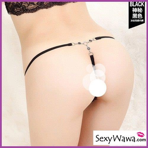 Seems wife in silk panties Possible wife in silk panties have faced