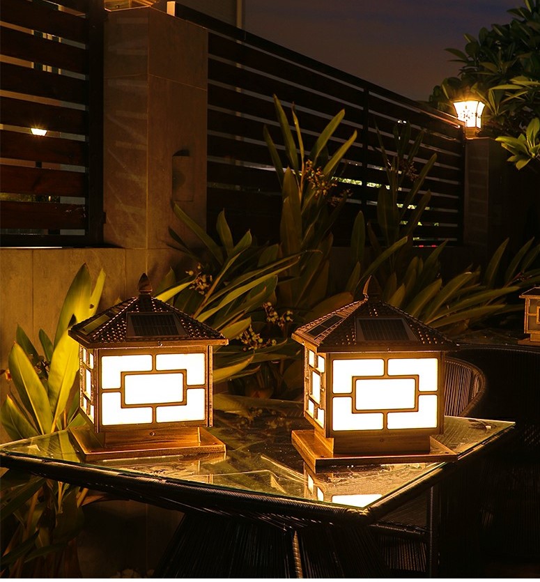 Solar Pillar Lamp Waterproof Column Head Lamp Outdoor Garden LED Light