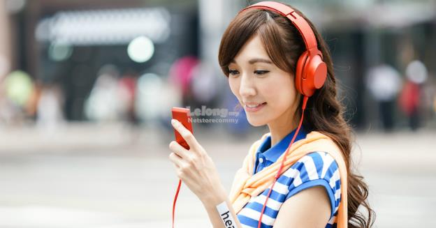 Sony h.ear on MDR-100AAP Premium Hi-Res Stereo Headphones (wired)