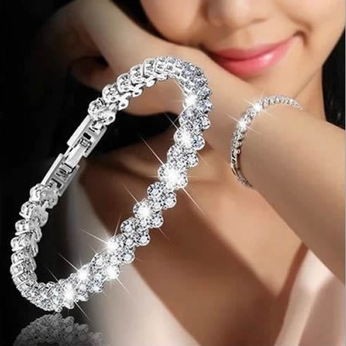 Super Shinning Crystal Noble Bracelet Woman Bangle Fashion Accessories