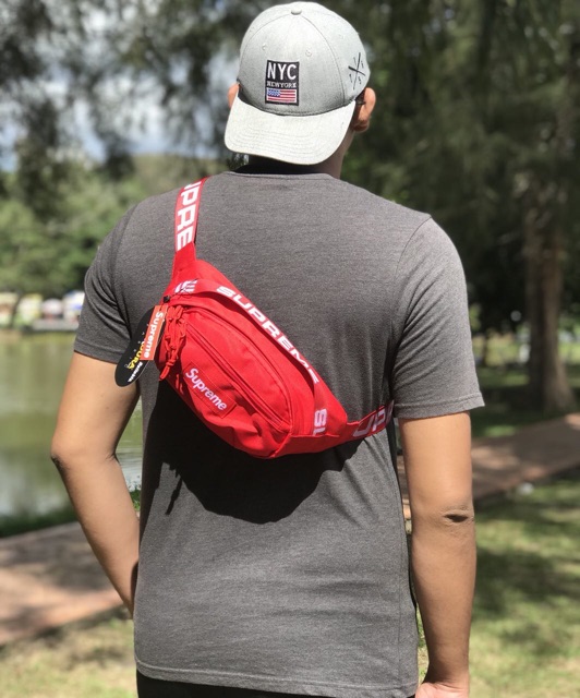 supreme waist bag ss18 tag