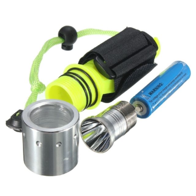 T6 Diving Flashlight 50 Meters CREE XM-L 3000Lm Underwater LED Torch Lamp