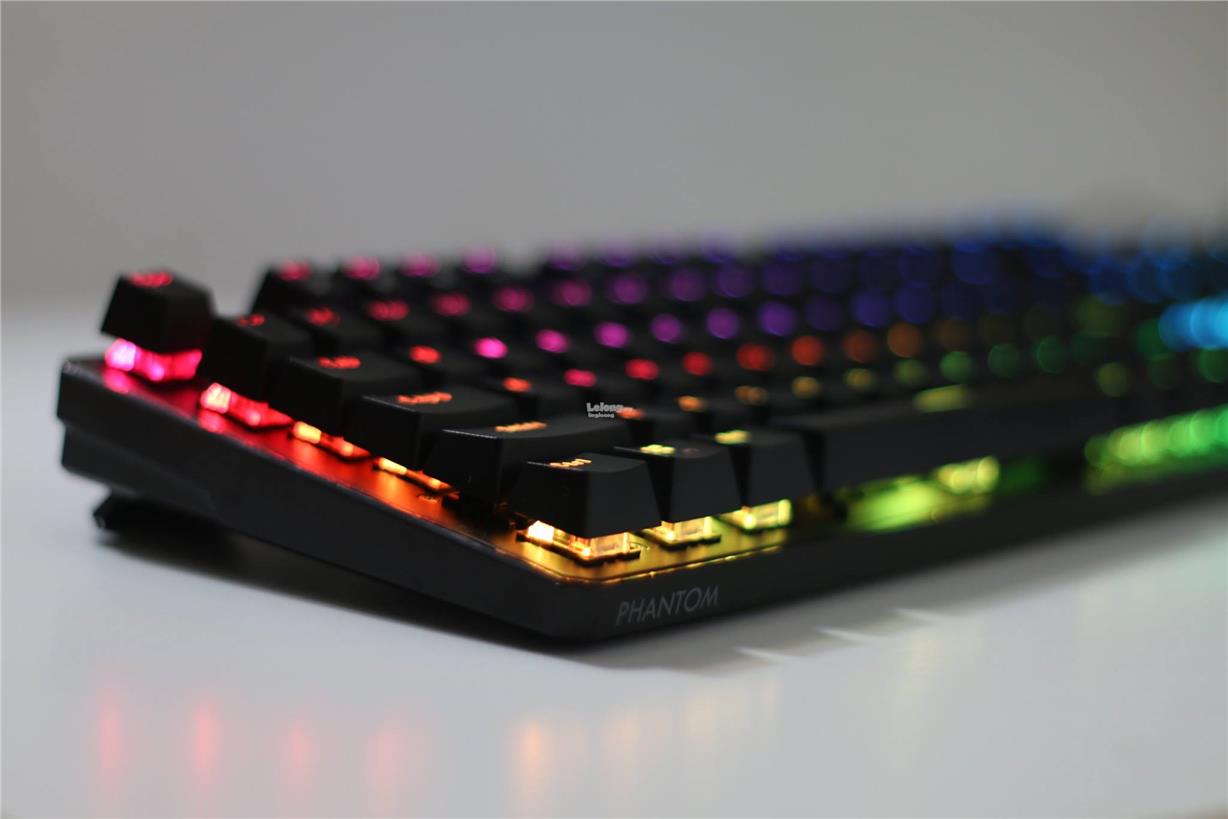 Tecware Phantom RGB Backlit Mechanical Gaming Keyboard Brown Switch