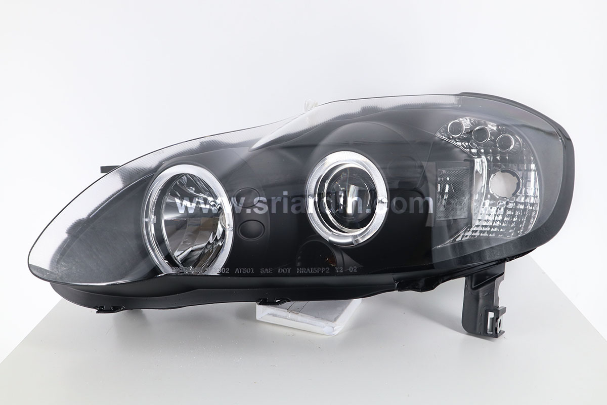 Toyota Altis 01-07 Black Projector Head Lamp w Ring