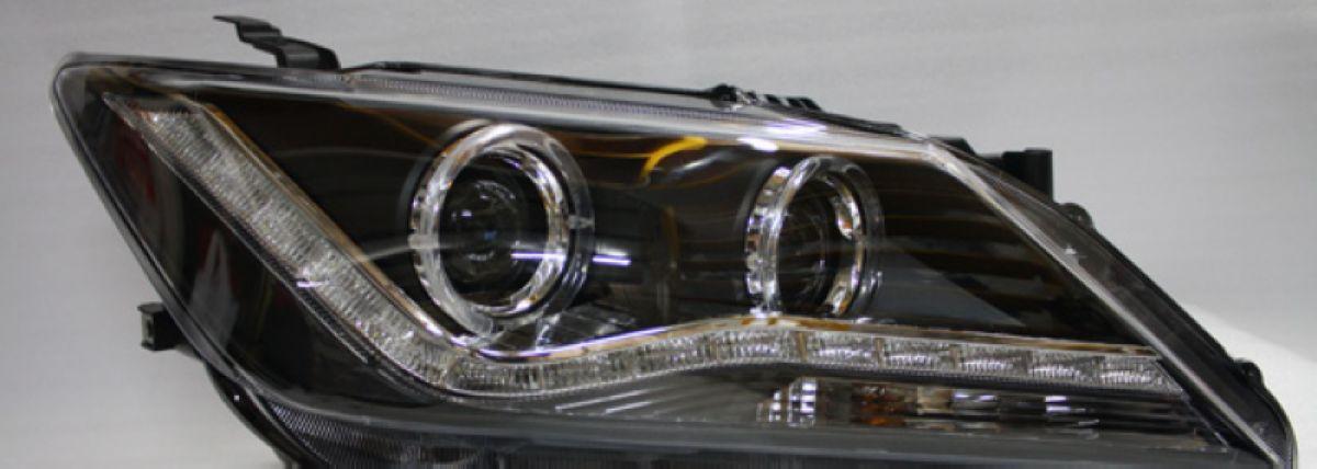 TOYOTA CAMRY '13 LED Ring DRL R8 Projector Head Lamp
