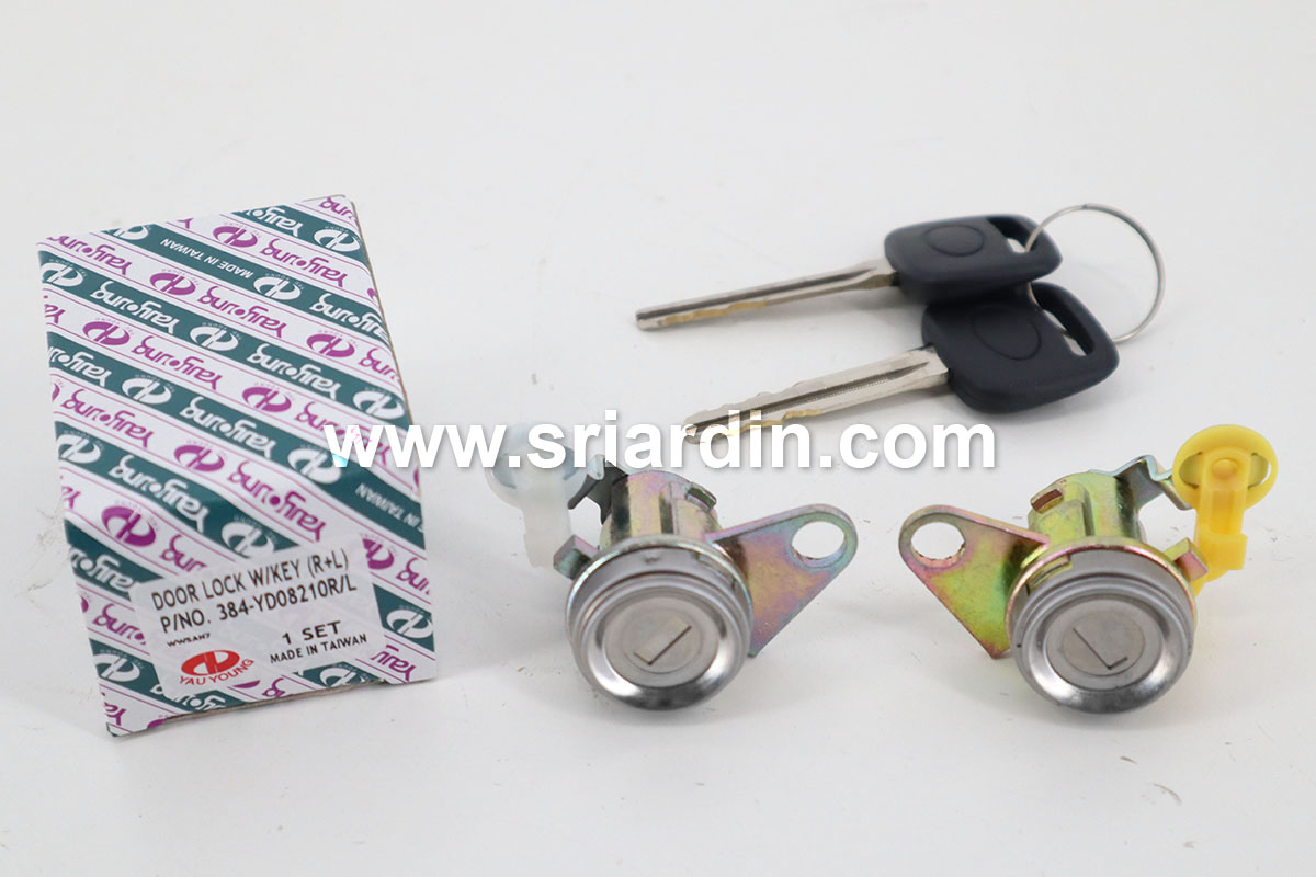 Toyota Corolla AE110 AE111 &#39;95-&#39;99 Door Lock L+R with Key