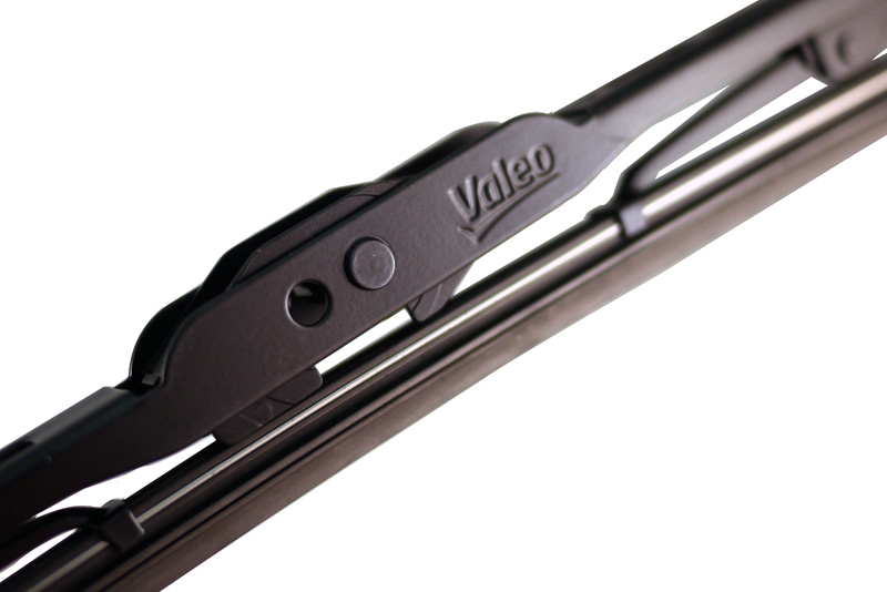 Valeo First Wiper Blade for Toyota Altis 1st Gen (2pcs/set)