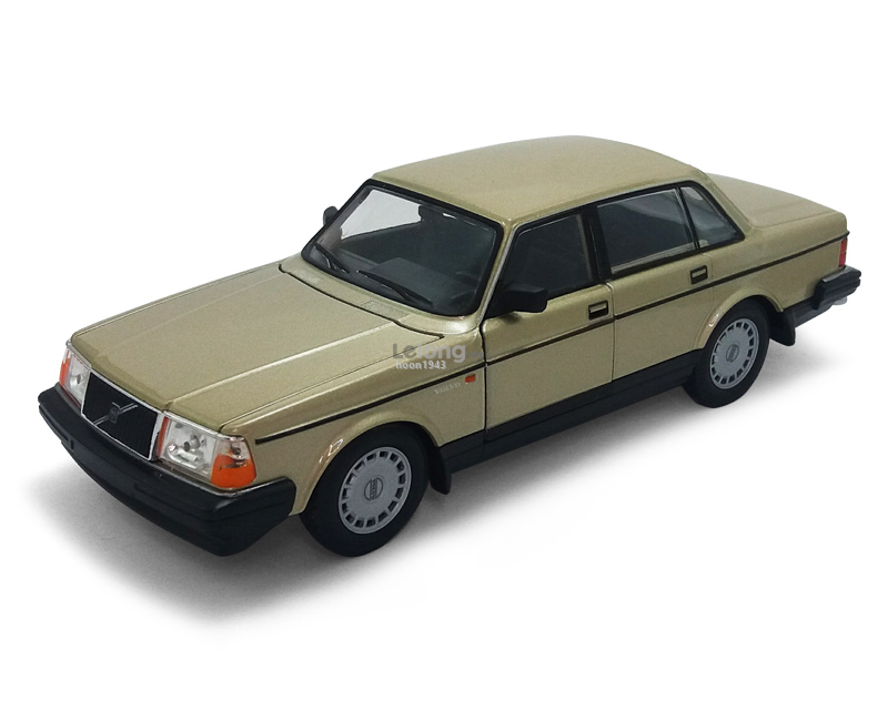 VOLVO 240 GL Diecast Model Collection Car