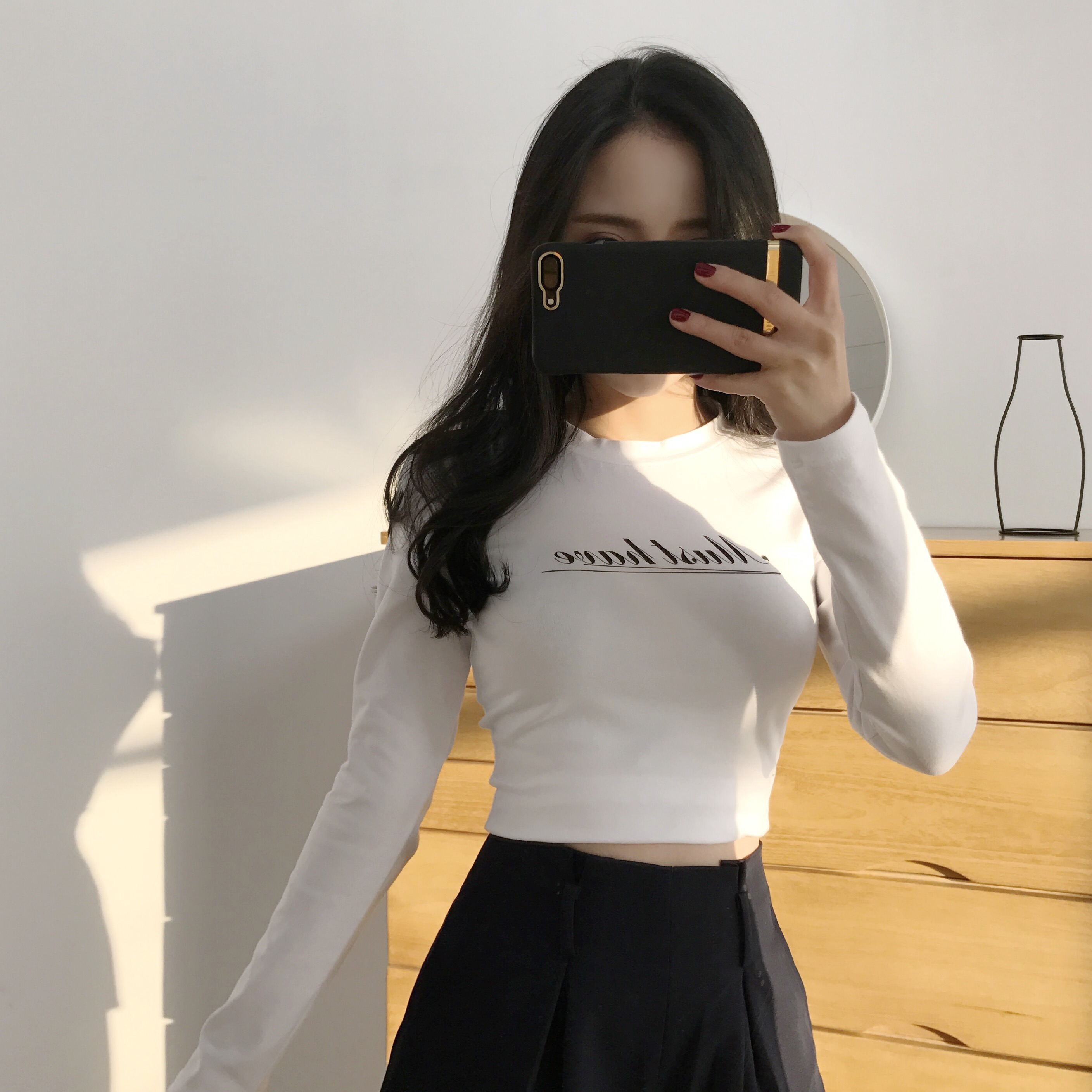 tight fitting long sleeve shirts