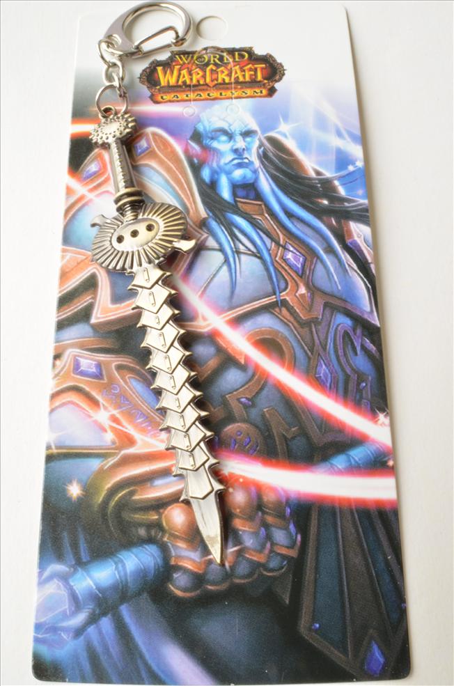 WoW game Keychain - World of WarCraft weapon serrated long sword