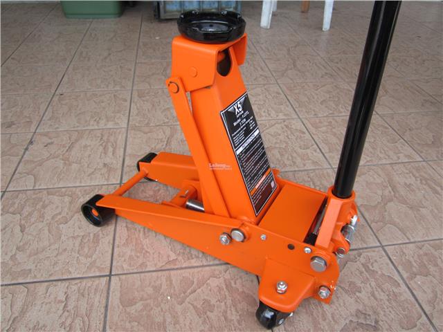 professional floor jack