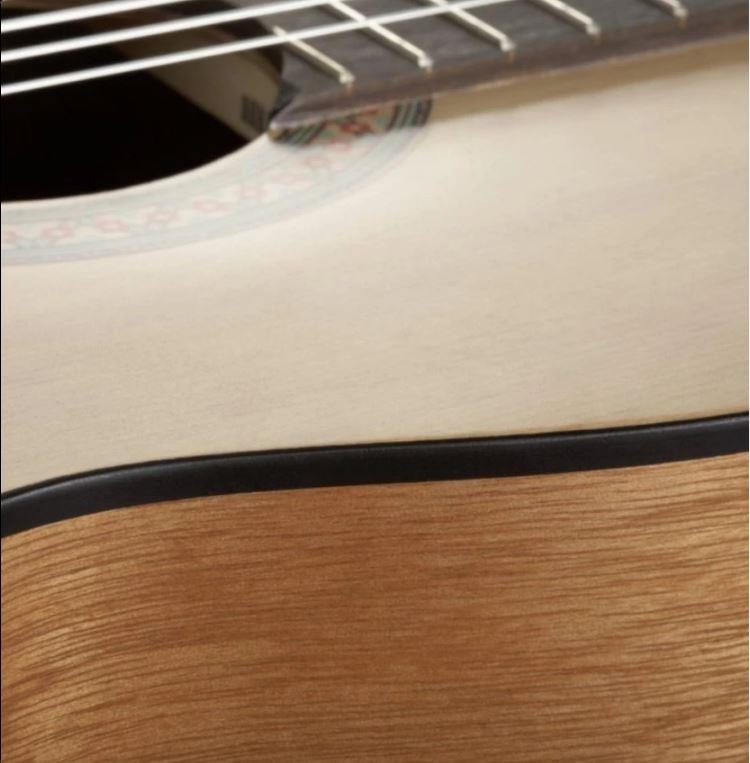 Yamaha C40M Beginner Classical Guitar