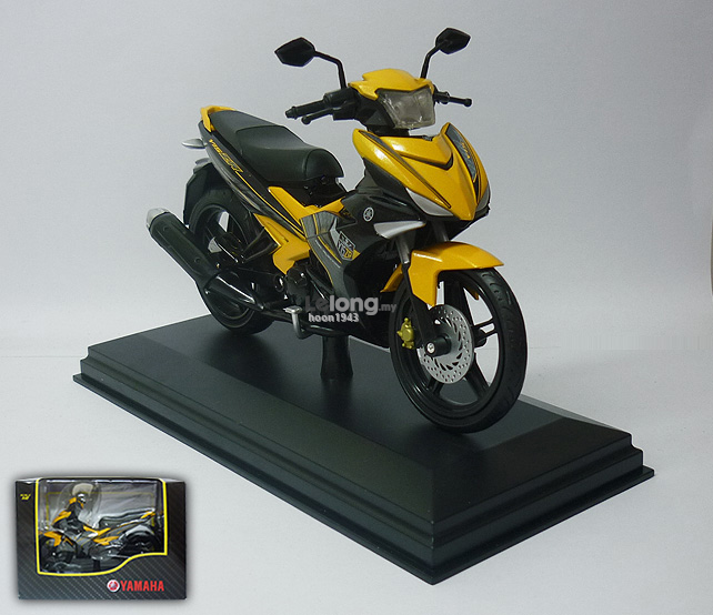 YAMAHA Y15ZR 1/12 miniature motorbike