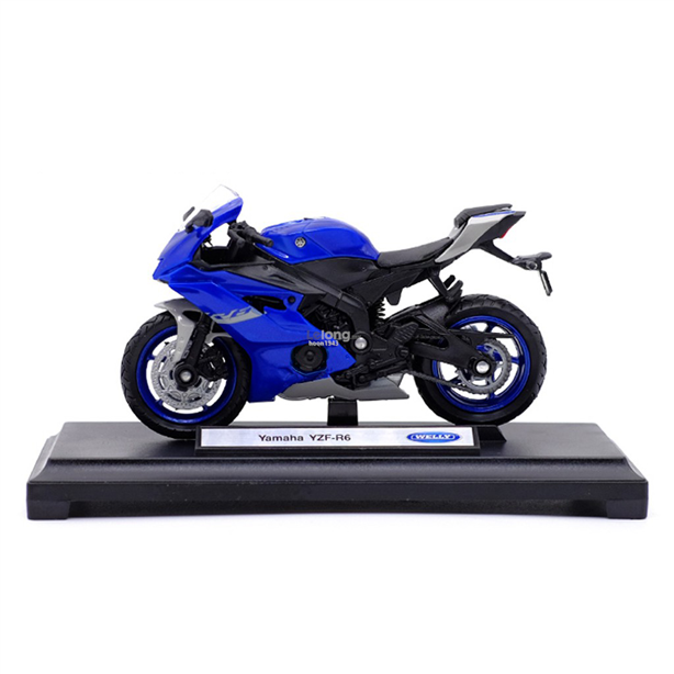 Yamaha YZF-R6 (1:18) Die cast Metal Display Motorcycle Collection