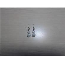 ROUND PEARL EARRINGS WHITE COLOUR