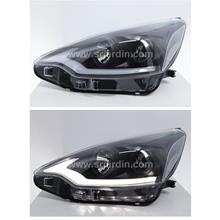 Toyota Prius C 12- Black Projector Head Lamp with Light Bar