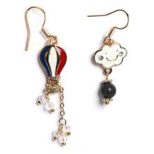 Youniq Basic Korean Smiley Cloud &amp; Hot Air Ballooon Earring (Blue)