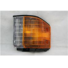 Mazda Bongo E1600 E1800 86 Corner Lamp