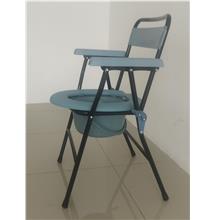 Foding commode with backrest and chamber pot di Bukit Mertajam