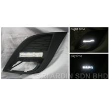 Mazda 3 08-12 2.0 Fog Lamp Cover w LED & Light Bar