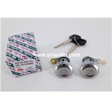 Daihatsu Charade G10 / G20 / G11 / G13 / G21 83-86 Door Lock with Keys